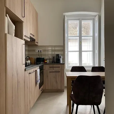 Patak & Stone Daire Szentendre